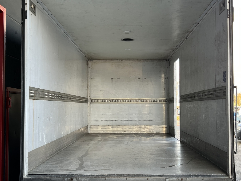 Mercedes-Benz Atego 816 LBW 1.000KG orig. 278.000km Start Stop - Furgoneta caja cerrada: foto 4 Mercedes-Benz Atego 816 LBW 1.000KG orig. 278.000km Start Stop - Furgoneta caja cerrada: foto 4