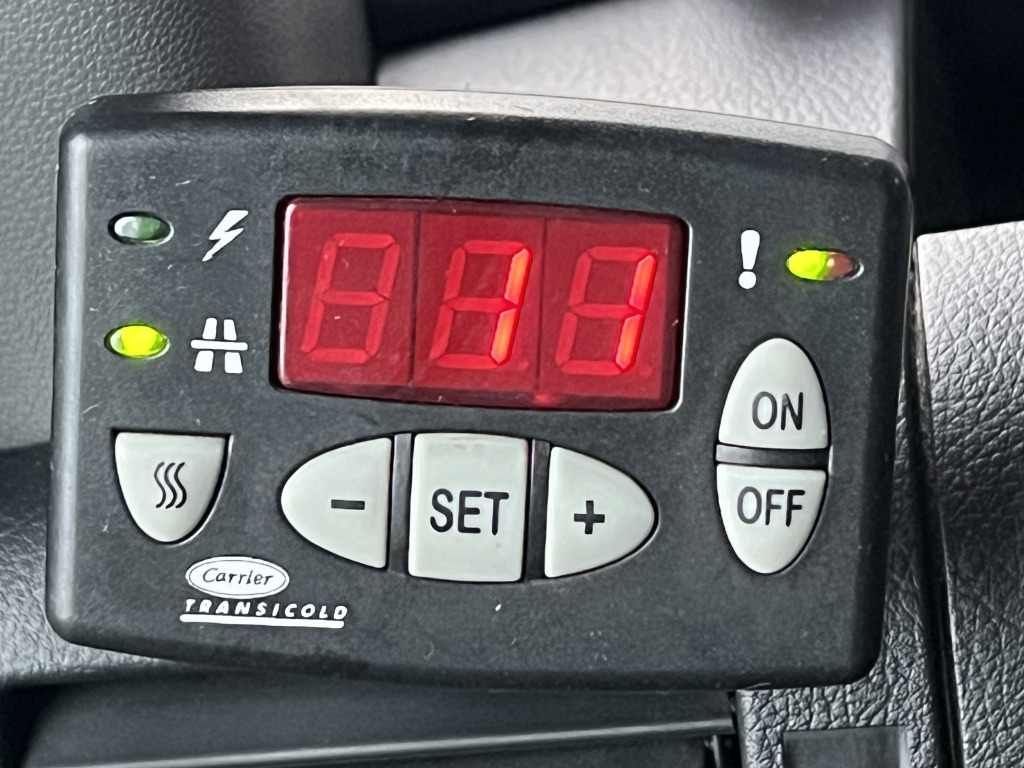 Mercedes-Benz Sprinter 316 CDI 4x4 3,4m CarrierViento Tiefkühl - Furgoneta frigorifica: foto 2 Mercedes-Benz Sprinter 316 CDI 4x4 3,4m CarrierViento Tiefkühl - Furgoneta frigorifica: foto 2