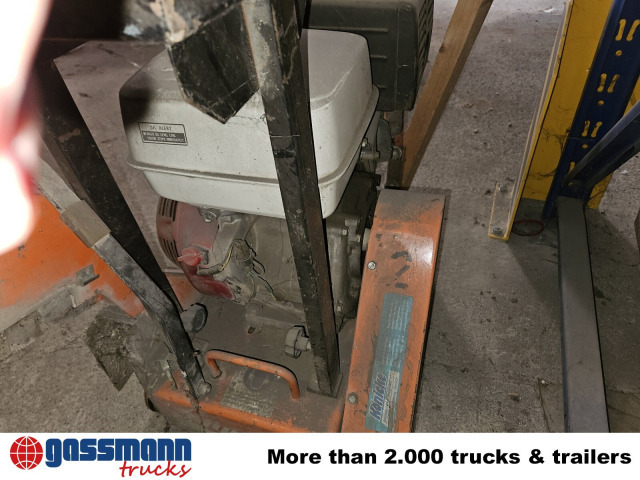 C 85 - Equipo de construcción: foto 3 C 85 - Equipo de construcción: foto 3