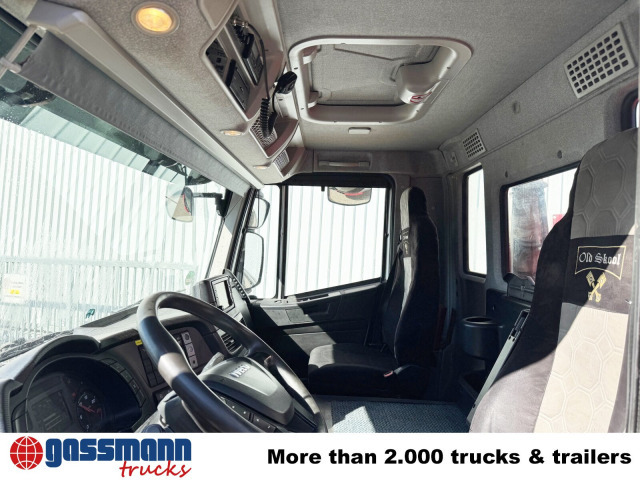 Iveco X-Way AD260X46Z 6x4, Bordmatik - Camión volquete: foto 4 Iveco X-Way AD260X46Z 6x4, Bordmatik - Camión volquete: foto 4