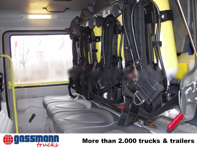 MAN LE 15.255 4x2 LLC Doka, Metz DLA-K 12/9 - Camión de bomberos: foto 2 MAN LE 15.255 4x2 LLC Doka, Metz DLA-K 12/9 - Camión de bomberos: foto 2