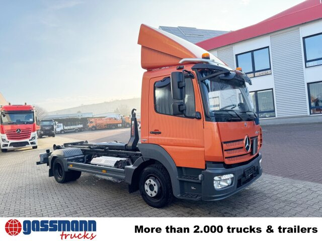 Camión multibasculante Mercedes-Benz Atego 824 L 4x2, Motorabtrieb, City-Abroller: foto 9 Camión multibasculante Mercedes-Benz Atego 824 L 4x2, Motorabtrieb, City-Abroller: foto 9