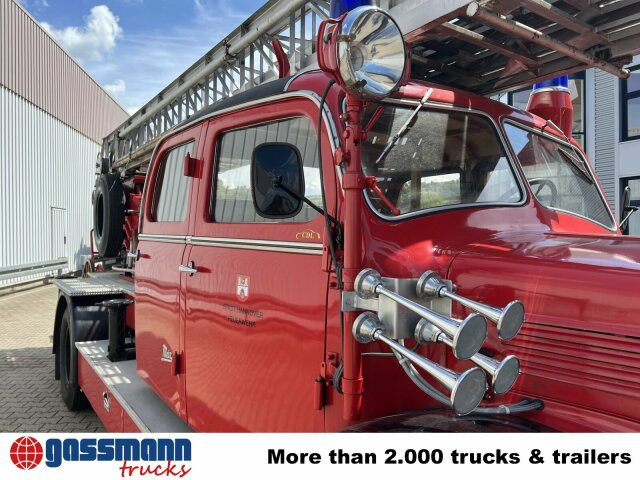 Camión de bomberos Mercedes-Benz LF 311 3250/3500 - Oldtimer Feuerwehrfahrzeug: foto 14