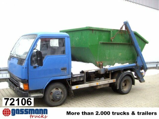 Mitsubishi Canter 4x2, ERSATZTEILTRÄGER - Camión portacontenedor de cadenas: foto 1 Mitsubishi Canter 4x2, ERSATZTEILTRÄGER - Camión portacontenedor de cadenas: foto 1