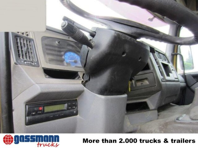 Renault Kerax 380.26 6x4, Bordmatik links - Camión volquete: foto 4 Renault Kerax 380.26 6x4, Bordmatik links - Camión volquete: foto 4