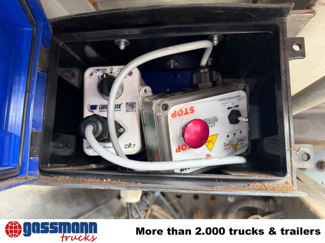 Schubbodenaufbau mit Plane ca 29m³, Funk - Camión caja cerrada: foto 5 Schubbodenaufbau mit Plane ca 29m³, Funk - Camión caja cerrada: foto 5