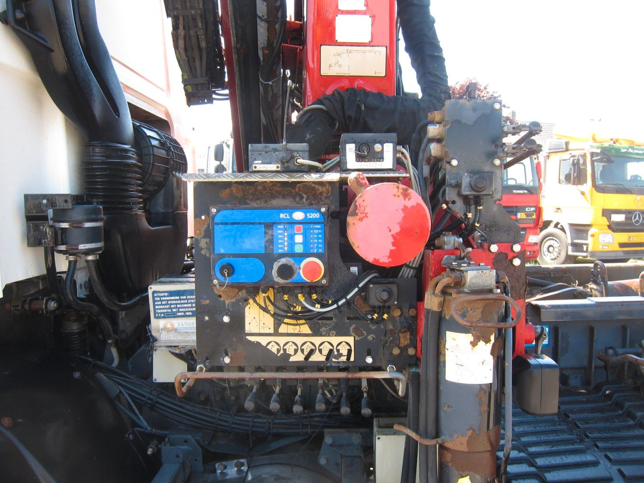 Camión multibasculante, Camión grúa DAF CF 85 480 6x2 HMF 2220 3xhydr Remote Manual E3: foto 7