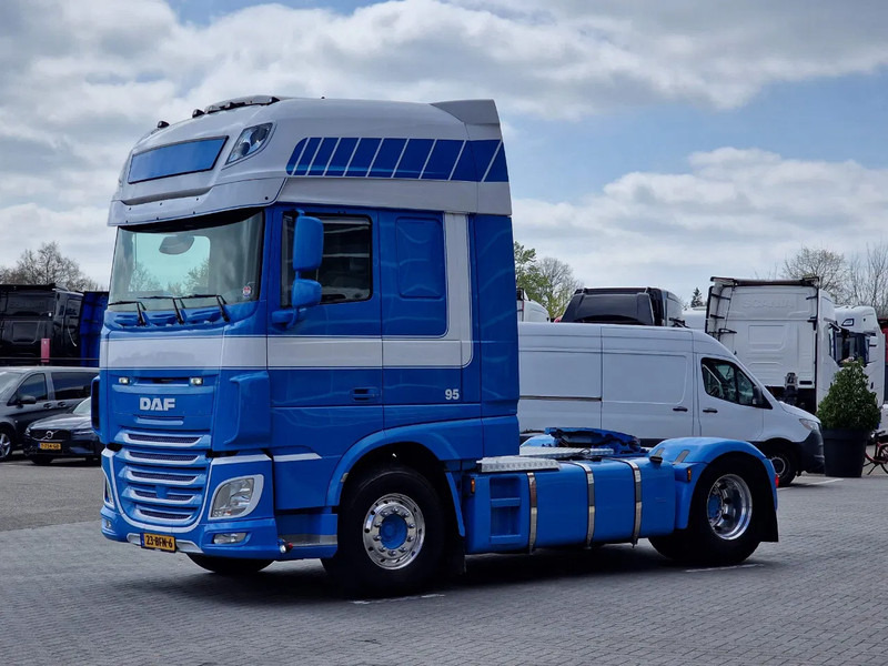 DAF XF 460 SuperSpaceCab 4x2 - PTO/Hydraulic - Night clima - Clean Dutch truck - Cabeza tractora: foto 3 DAF XF 460 SuperSpaceCab 4x2 - PTO/Hydraulic - Night clima - Clean Dutch truck - Cabeza tractora: foto 3