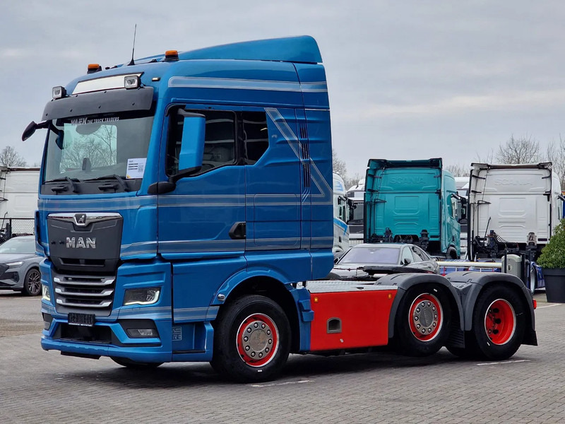 MAN TGX 26.510 6x2 XLX - Full spoiler - Led - Navi - Sliding 5th wheel - Cabeza tractora: foto 3 MAN TGX 26.510 6x2 XLX - Full spoiler - Led - Navi - Sliding 5th wheel - Cabeza tractora: foto 3