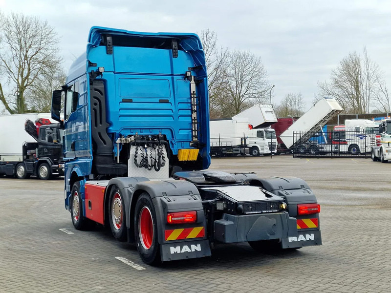 MAN TGX 26.510 6x2 XLX - Full spoiler - Led - Navi - Sliding 5th wheel - Cabeza tractora: foto 5 MAN TGX 26.510 6x2 XLX - Full spoiler - Led - Navi - Sliding 5th wheel - Cabeza tractora: foto 5