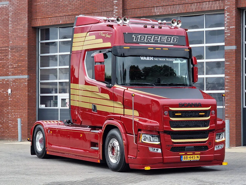 Scania 530ST V8 NGS Tuft R Torpedo - New - Full spec - BUFFL In- and Exterior - Show truck - Cabeza tractora: foto 1 Scania 530ST V8 NGS Tuft R Torpedo - New - Full spec - BUFFL In- and Exterior - Show truck - Cabeza tractora: foto 1
