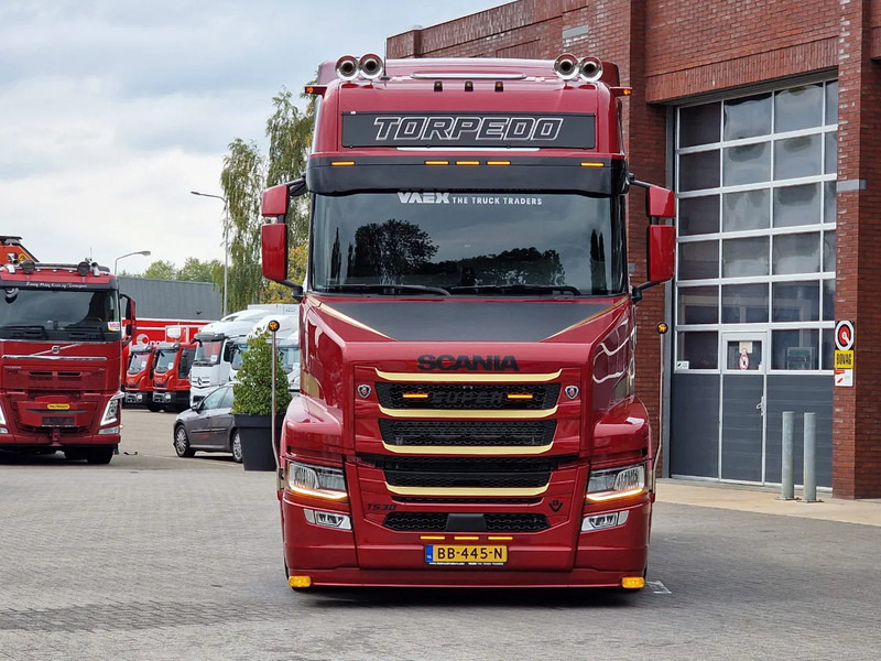 Scania 530ST V8 NGS Tuft R Torpedo - New - Full spec - BUFFL In- and Exterior - Show truck - Cabeza tractora: foto 3 Scania 530ST V8 NGS Tuft R Torpedo - New - Full spec - BUFFL In- and Exterior - Show truck - Cabeza tractora: foto 3