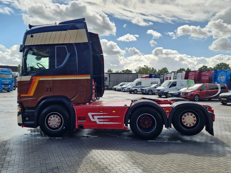 Scania R500 NGS Highline 6x2 - PTO/Hydraulic - Custom interior - Full air - 2.95 WB - Cabeza tractora: foto 4 Scania R500 NGS Highline 6x2 - PTO/Hydraulic - Custom interior - Full air - 2.95 WB - Cabeza tractora: foto 4