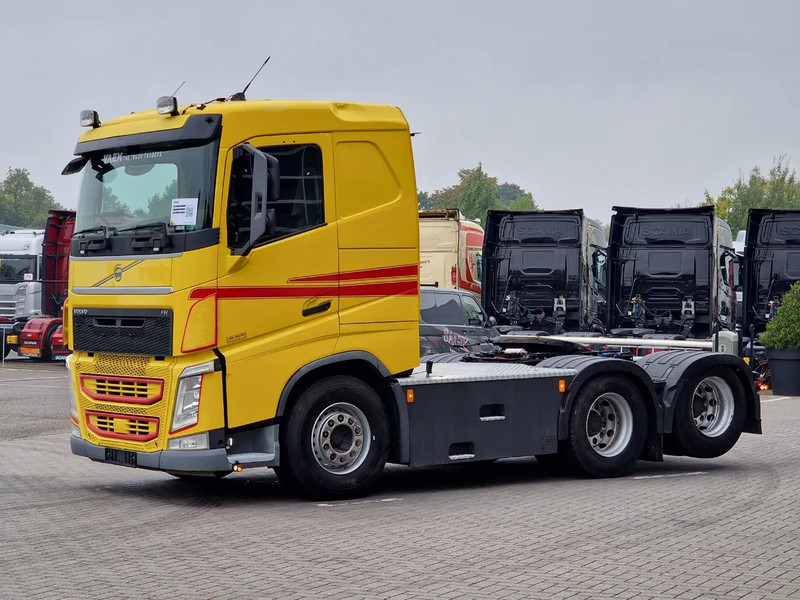 Volvo FH 13.500 6x4 - Lift axle - PTO/Hydraulic - Full air - Navi - - Cabeza tractora: foto 3 Volvo FH 13.500 6x4 - Lift axle - PTO/Hydraulic - Full air - Navi - - Cabeza tractora: foto 3