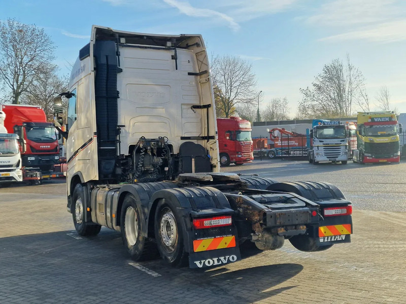 Volvo FH 13.500 Globetrotter 6x2 - PTO/Hydraulic - Steel/Air - Euro 6 - Fridge - Cabeza tractora: foto 5 Volvo FH 13.500 Globetrotter 6x2 - PTO/Hydraulic - Steel/Air - Euro 6 - Fridge - Cabeza tractora: foto 5