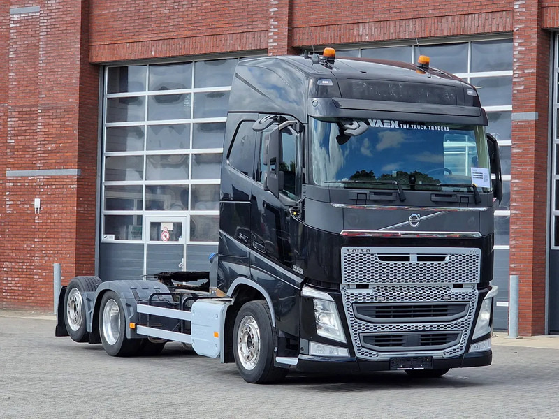 Volvo FH 13.540 Globetrotter 6x2 - Full air - VEB+ - Led - Cabeza tractora: foto 1 Volvo FH 13.540 Globetrotter 6x2 - Full air - VEB+ - Led - Cabeza tractora: foto 1