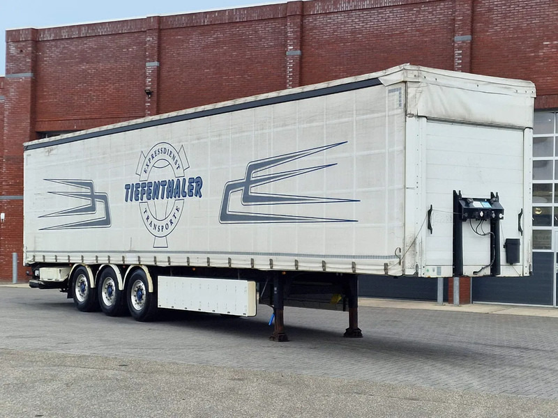 Schwarzmüller Tautliner 3 axle - Loadlift - Lift axle - BPW Axle - Lift axle - Alloy wheels - Semirremolque lona: foto 1 Schwarzmüller Tautliner 3 axle - Loadlift - Lift axle - BPW Axle - Lift axle - Alloy wheels - Semirremolque lona: foto 1