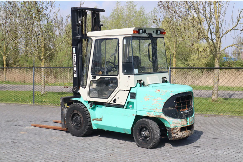 Mitsubishi FD45K | FORK SPREADERS | SIDESHIFT | DUPLO - Carretilla elevadora diésel: foto 3 Mitsubishi FD45K | FORK SPREADERS | SIDESHIFT | DUPLO - Carretilla elevadora diésel: foto 3