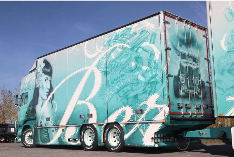 Scania R560 V8 R560 | BERTHONS HOT ROD | CUSTOM SPECIAL TRUCK - Semirremolque caja cerrada: foto 3 Scania R560 V8 R560 | BERTHONS HOT ROD | CUSTOM SPECIAL TRUCK - Semirremolque caja cerrada: foto 3