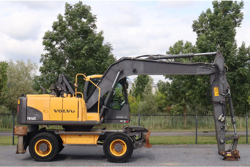 Volvo EW160 C | QUICK COUPLER | ELEVATING CABIN | UMSCHLAG - Excavadora de ruedas: foto 4 Volvo EW160 C | QUICK COUPLER | ELEVATING CABIN | UMSCHLAG - Excavadora de ruedas: foto 4