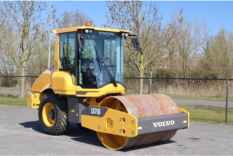 Volvo SD75B | SD 75 B | NEW / UNUSED | 1 YEAR WARRANTY - Rodillo: foto 5 Volvo SD75B | SD 75 B | NEW / UNUSED | 1 YEAR WARRANTY - Rodillo: foto 5