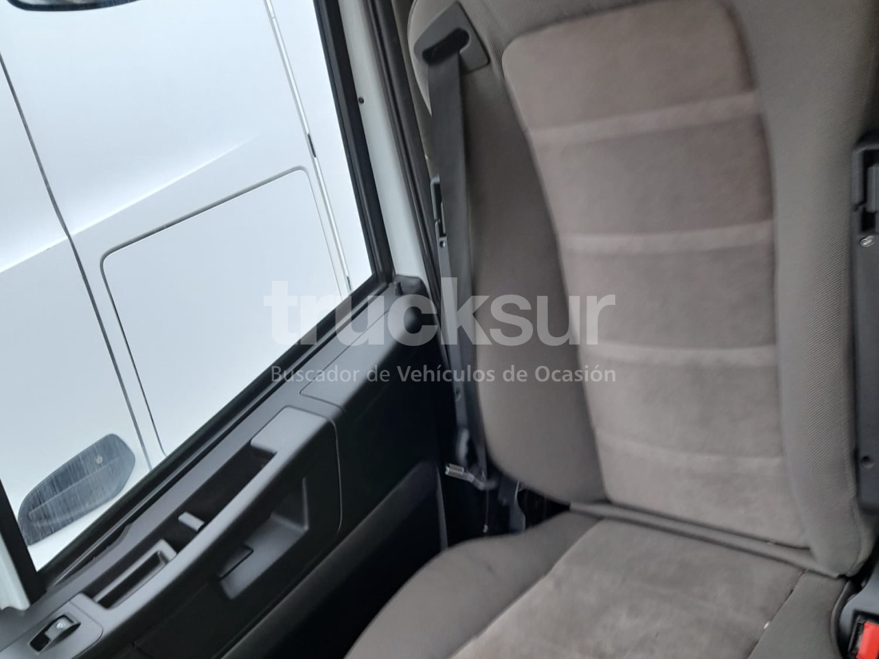 Cabeza tractora IVECO STRALIS AS480TX: foto 14