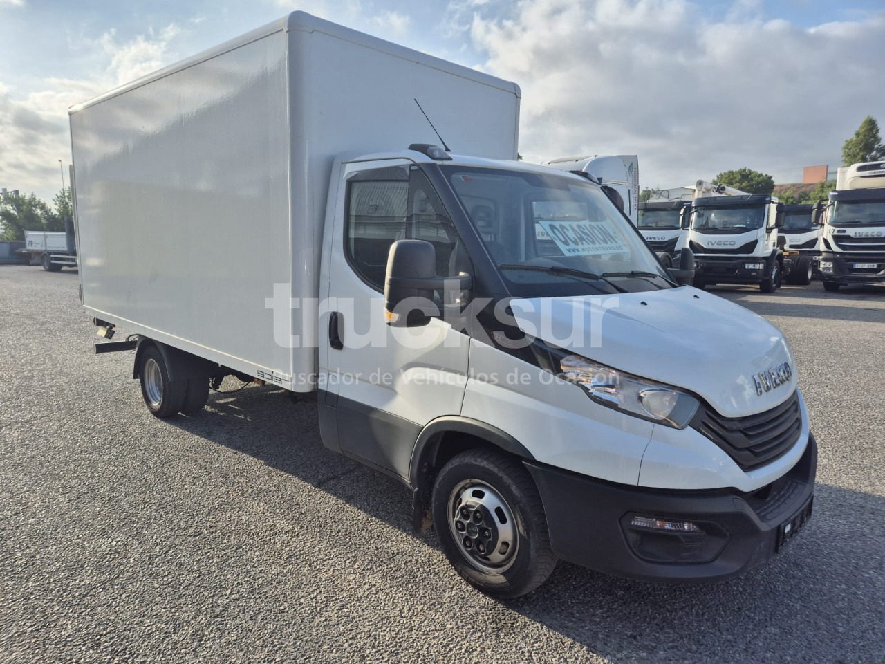 IVECO DAILY 35C16H - Furgoneta caja cerrada: foto 2 IVECO DAILY 35C16H - Furgoneta caja cerrada: foto 2