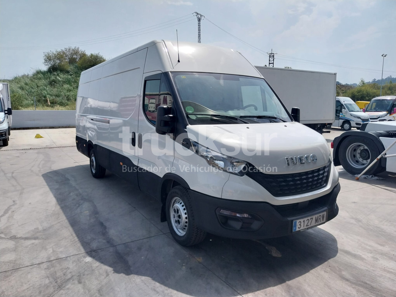 IVECO DAILY 35S16 16M3 - Furgoneta caja cerrada: foto 2 IVECO DAILY 35S16 16M3 - Furgoneta caja cerrada: foto 2
