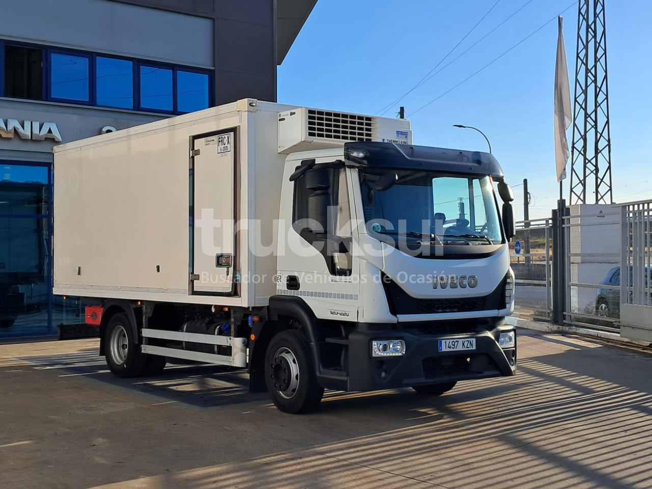 IVECO EUROCARGO FRC-X - Camión frigorífico: foto 1 IVECO EUROCARGO FRC-X - Camión frigorífico: foto 1