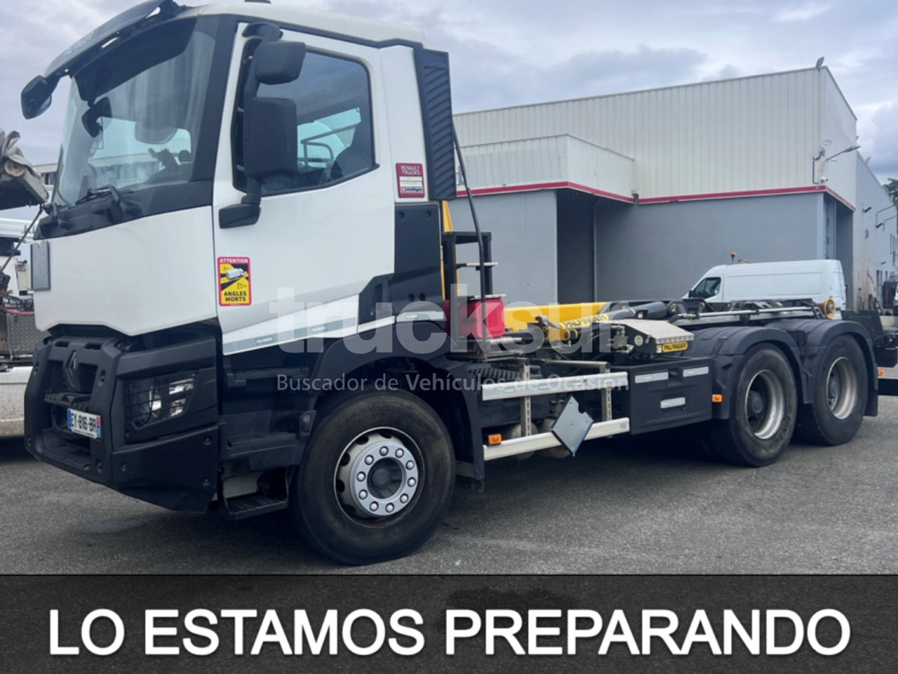RENAULT C440.26 - Camión chasis: foto 1 RENAULT C440.26 - Camión chasis: foto 1