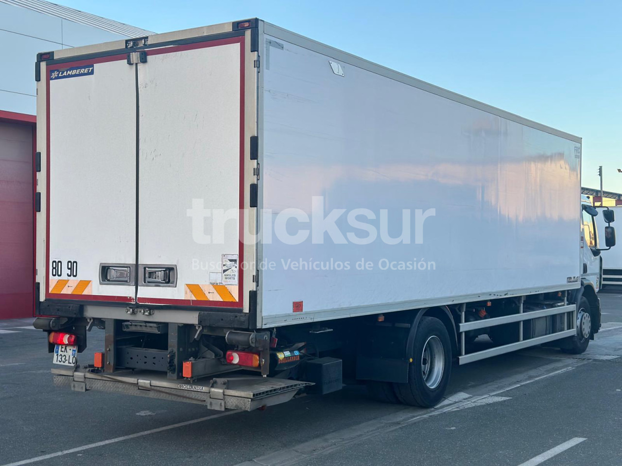 RENAULT D280.18 - Camión frigorífico: foto 5 RENAULT D280.18 - Camión frigorífico: foto 5