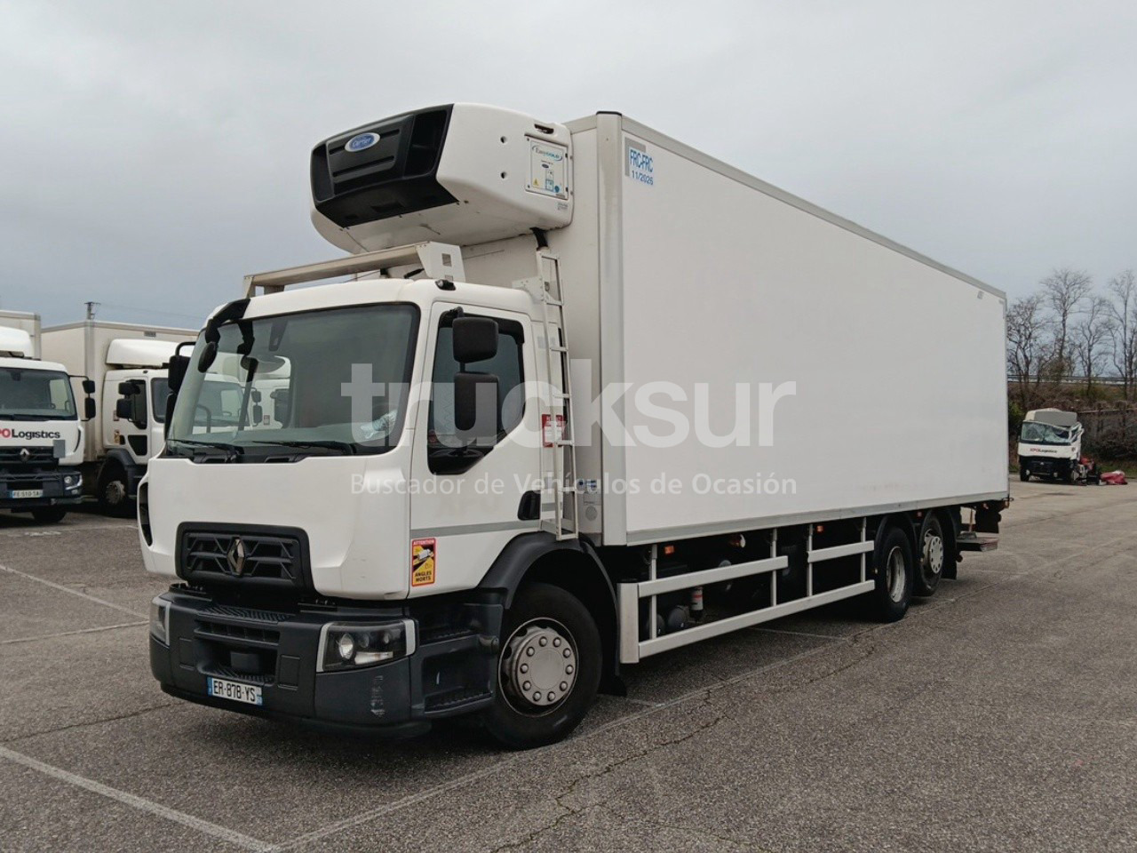 RENAULT D320 ejes 6x2*4 - Camión frigorífico: foto 1 RENAULT D320 ejes 6x2*4 - Camión frigorífico: foto 1