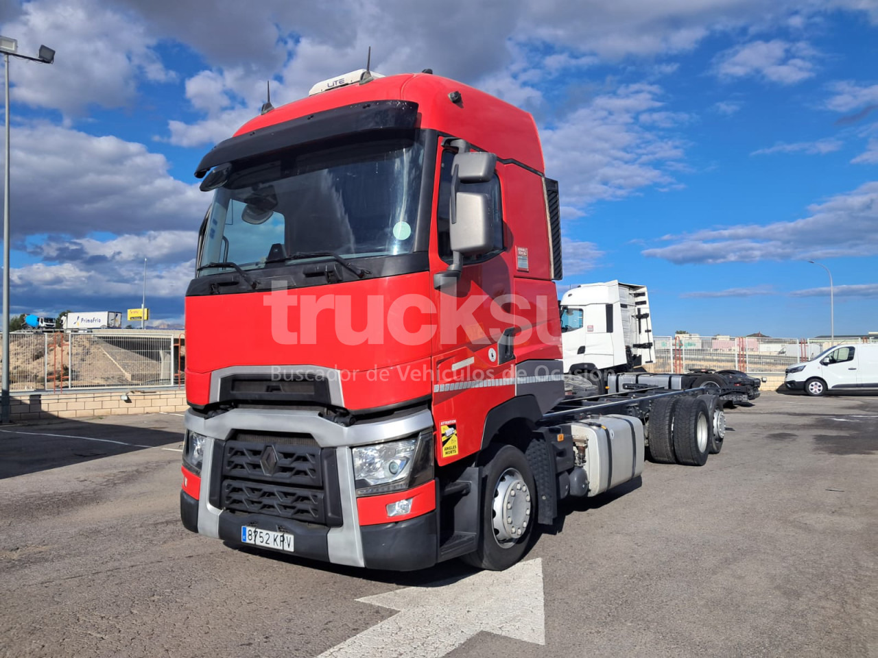 RENAULT T480 HIGH SLEEPER CAB 6X2*4 ejes 6x2*4 - Camión chasis: foto 1 RENAULT T480 HIGH SLEEPER CAB 6X2*4 ejes 6x2*4 - Camión chasis: foto 1