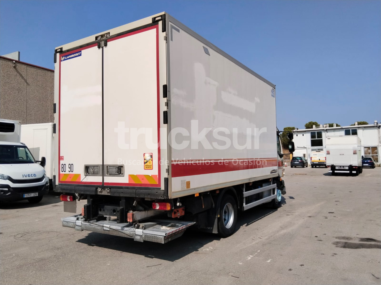 VOLVO FL250.12 - Camión frigorífico: foto 4 VOLVO FL250.12 - Camión frigorífico: foto 4