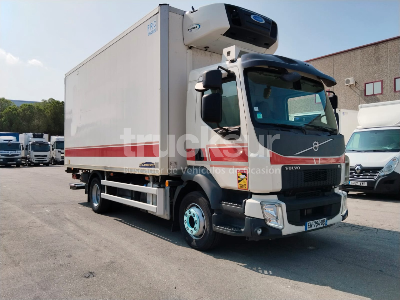 VOLVO FL250.12 - Camión frigorífico: foto 2 VOLVO FL250.12 - Camión frigorífico: foto 2