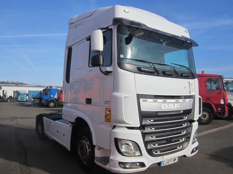 DAF XF105 460 - Cabeza tractora: foto 2 DAF XF105 460 - Cabeza tractora: foto 2