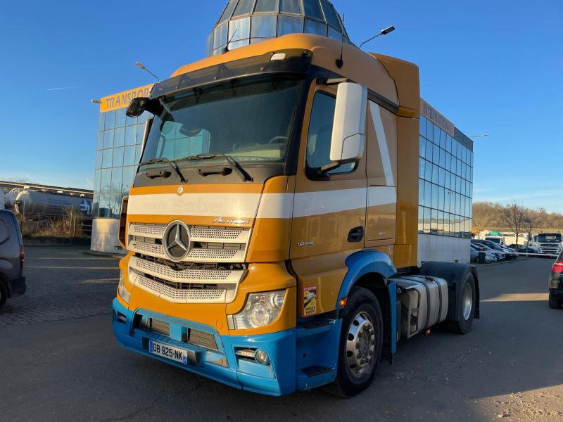 Mercedes Actros 1845 - Cabeza tractora: foto 1 Mercedes Actros 1845 - Cabeza tractora: foto 1