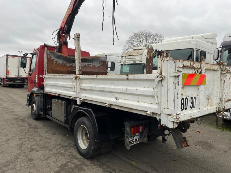 Renault Midliner 180 - Camión volquete: foto 5 Renault Midliner 180 - Camión volquete: foto 5