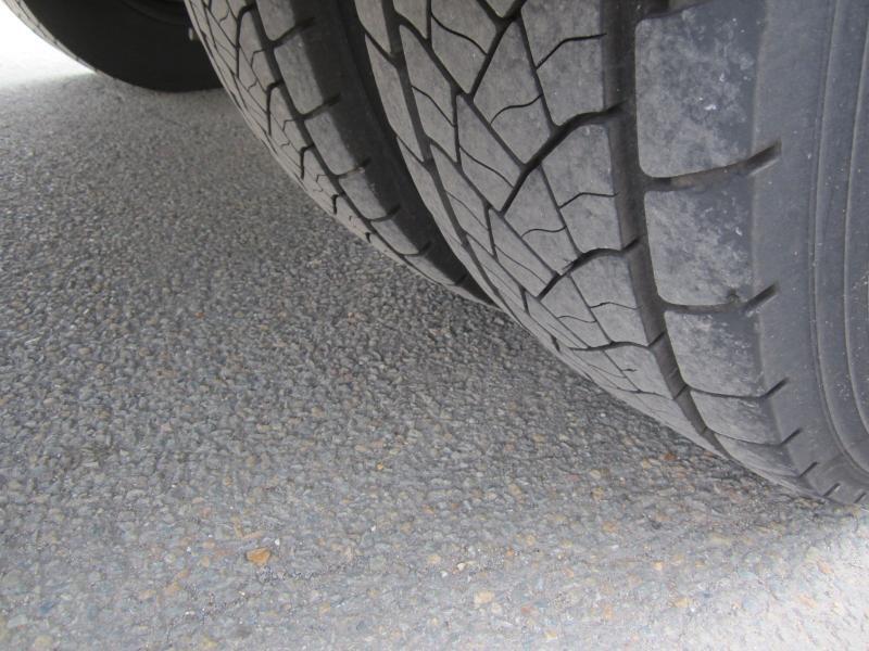 Renault Midlum 280 DXI - Camión caja cerrada: foto 4 Renault Midlum 280 DXI - Camión caja cerrada: foto 4