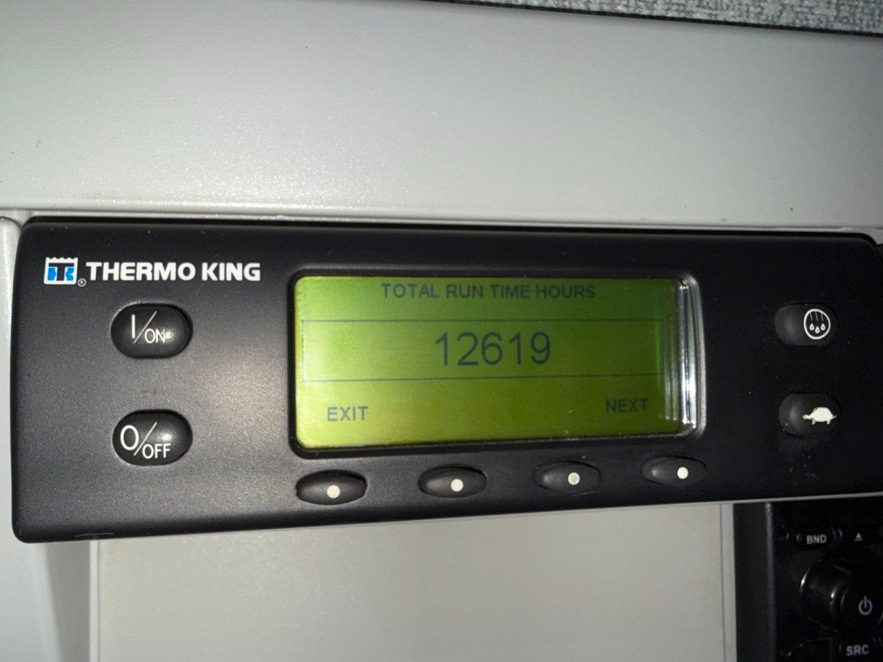 Camión frigorífico Iveco 180E32 Schmitz / Thermo King T-1200R Spectrum Iveco 180E32 Schmitz / Thermo King T-1200R Spectrum: foto 20