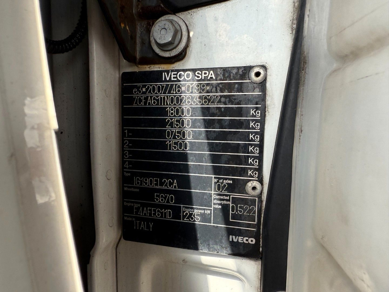 Camión frigorífico Iveco 180E32 Schmitz / Thermo King T-1200R Spectrum Iveco 180E32 Schmitz / Thermo King T-1200R Spectrum: foto 14