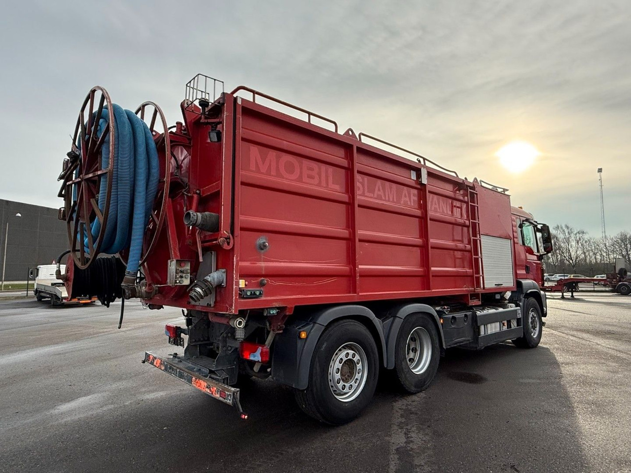 MAN TGS 28.360 6x4H*4 Hydrodrive / Simon Moos KSA MAN TGS 28.360 6x4H*4 Hydrodrive/Moos KSA VacuDrain - Limpieza de alcantarillado: foto 4 MAN TGS 28.360 6x4H*4 Hydrodrive / Simon Moos KSA MAN TGS 28.360 6x4H*4 Hydrodrive/Moos KSA VacuDrain - Limpieza de alcantarillado: foto 4