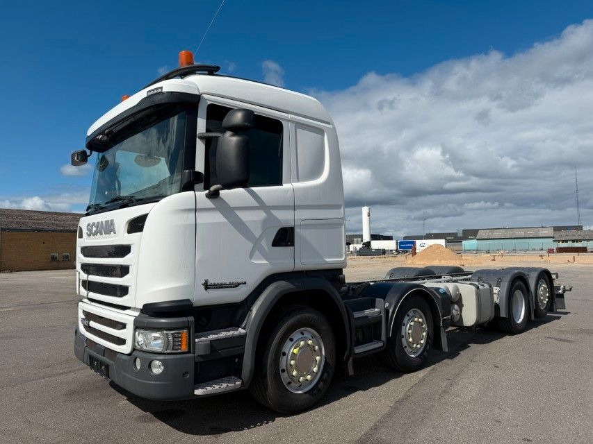 Scania G450 LB 8x2*6 MNB ADR Chassis / Retarder - Camión chasis: foto 1 Scania G450 LB 8x2*6 MNB ADR Chassis / Retarder - Camión chasis: foto 1