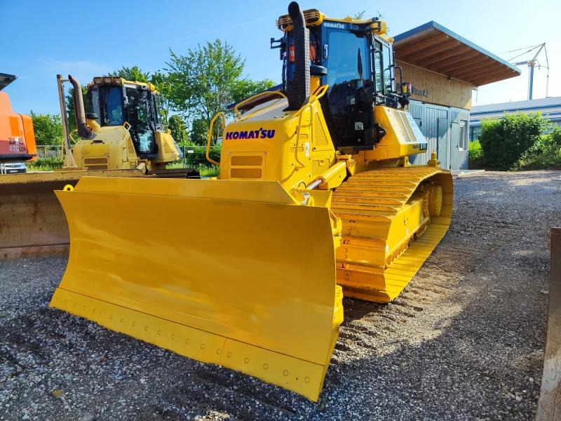 Komatsu D61PX-24E0 - Bulldozer: foto 2 Komatsu D61PX-24E0 - Bulldozer: foto 2