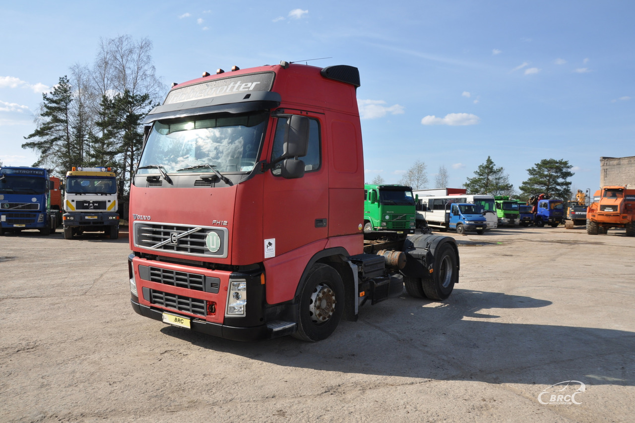 Volvo FH12 - Cabeza tractora: foto 1 Volvo FH12 - Cabeza tractora: foto 1