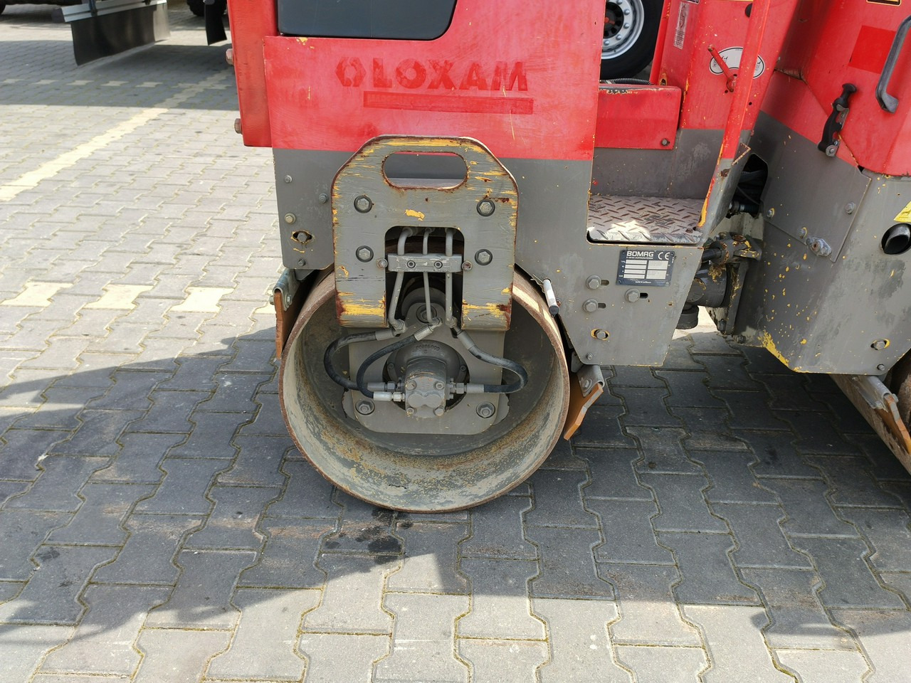 Rodillo Bomag BW 100 ADM-2 1,6t: foto 43 Rodillo Bomag BW 100 ADM-2 1,6t: foto 43