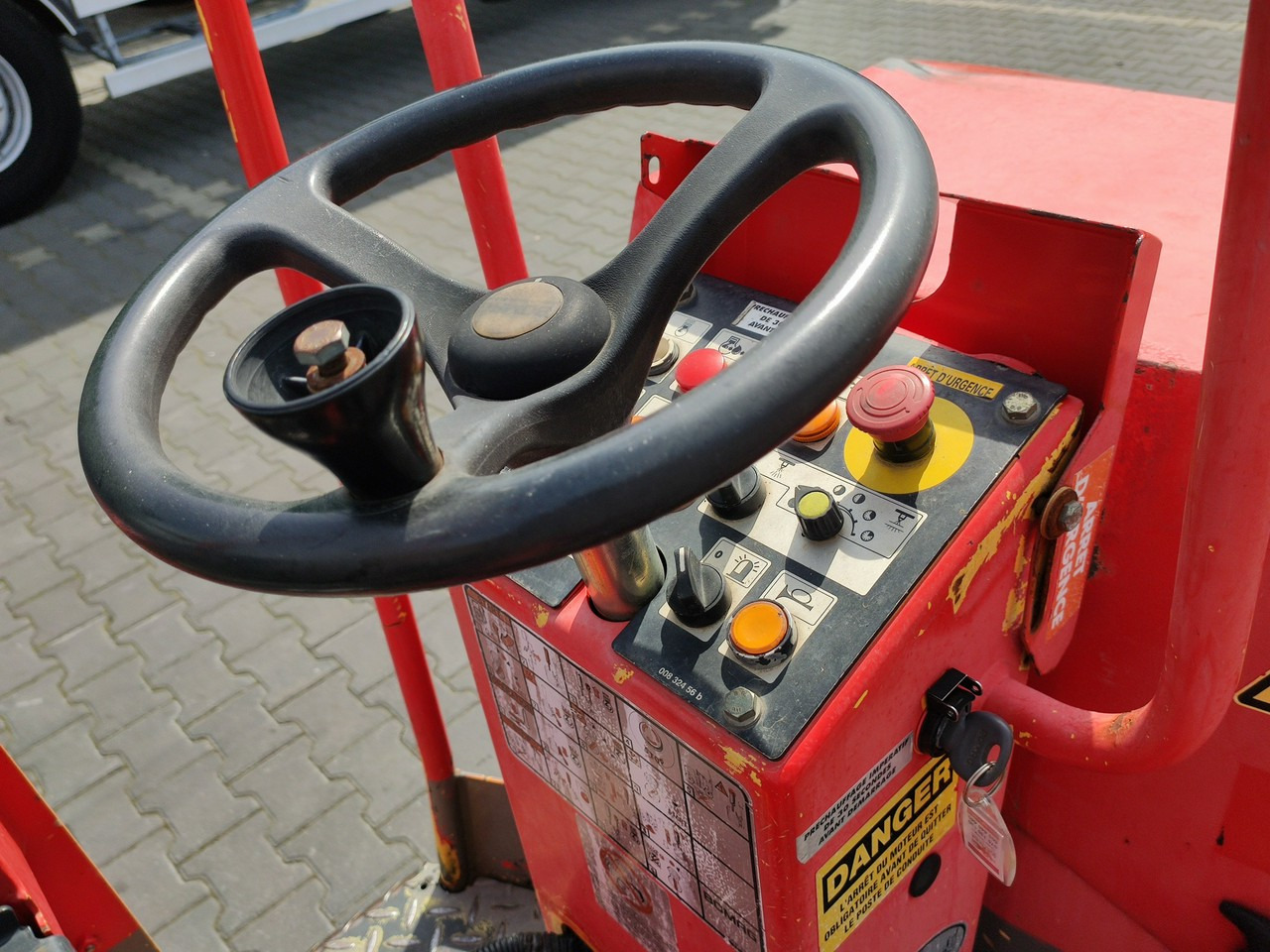 Rodillo Bomag BW 100 ADM-2 1,6t: foto 46 Rodillo Bomag BW 100 ADM-2 1,6t: foto 46