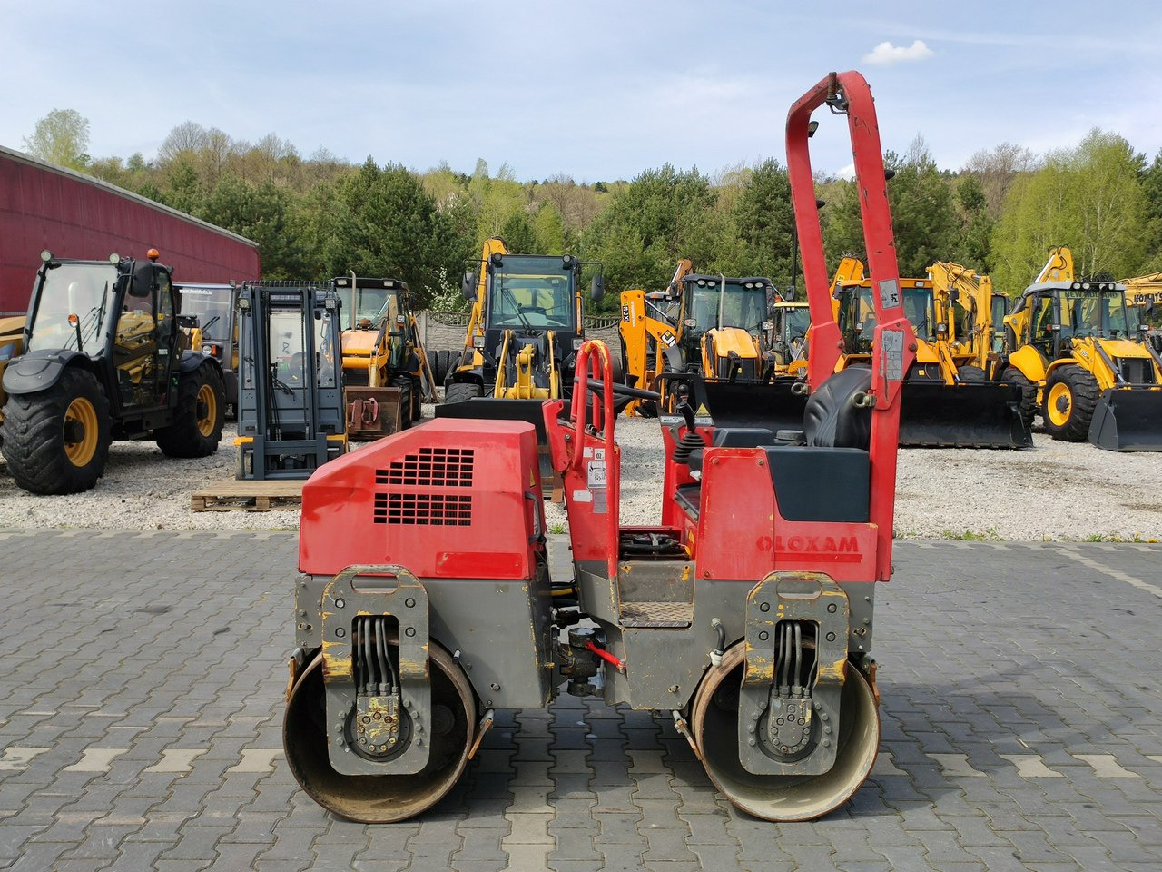 Rodillo Bomag BW 100 ADM-2 1,6t: foto 7 Rodillo Bomag BW 100 ADM-2 1,6t: foto 7