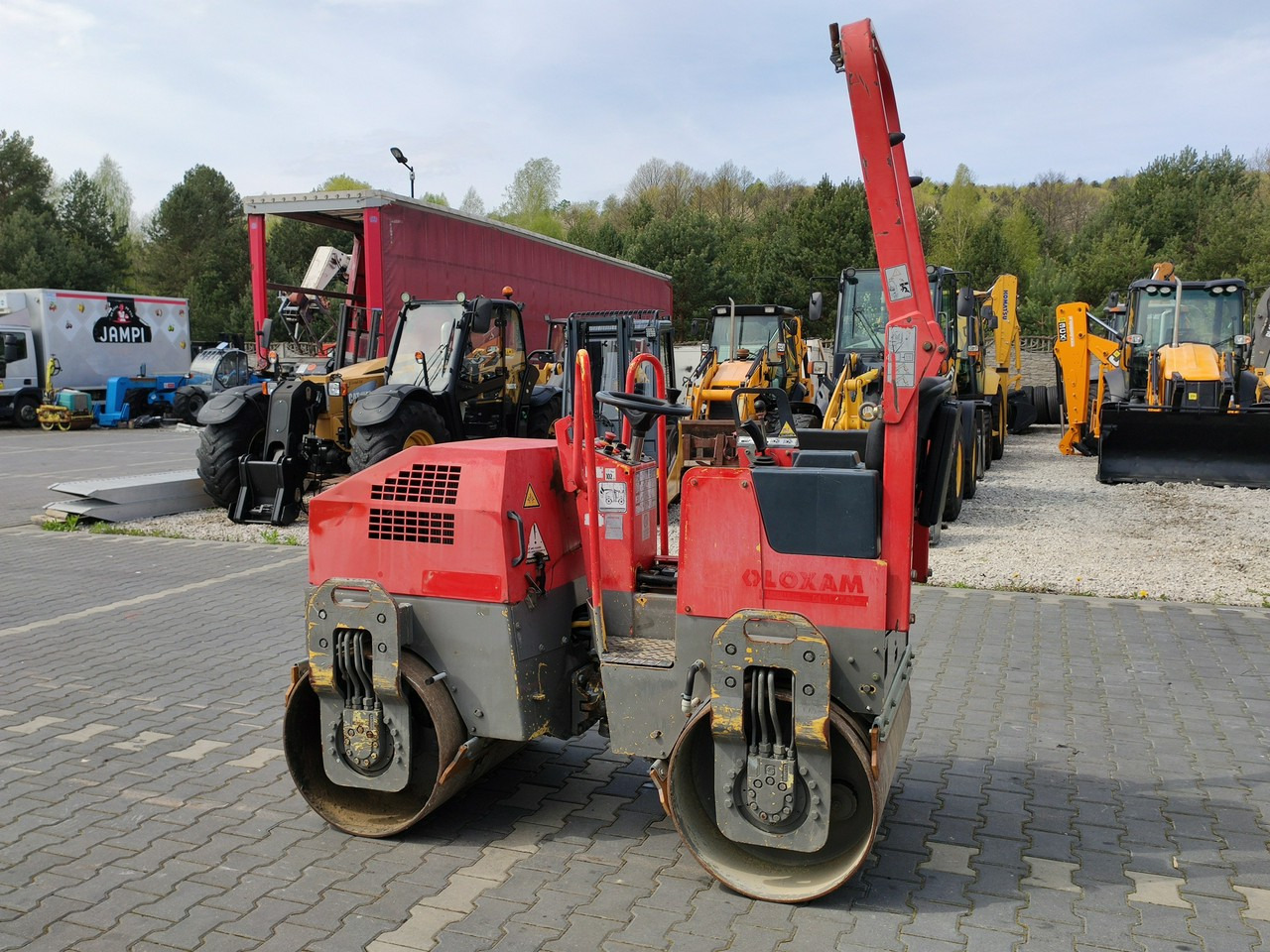 Rodillo Bomag BW 100 ADM-2 1,6t: foto 6 Rodillo Bomag BW 100 ADM-2 1,6t: foto 6