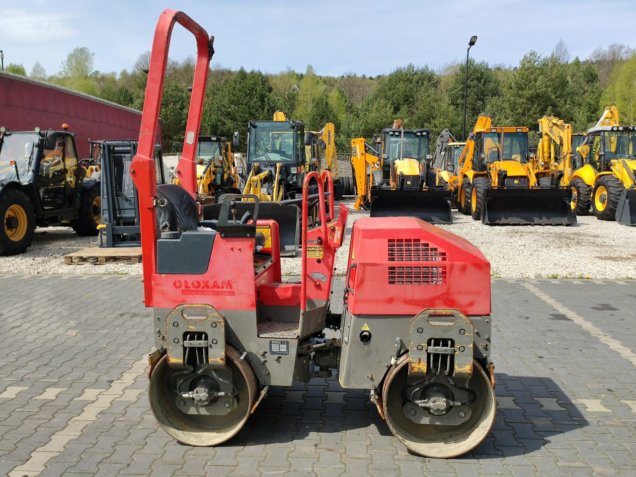 Rodillo Bomag BW 100 ADM-2 1,6t: foto 11 Rodillo Bomag BW 100 ADM-2 1,6t: foto 11